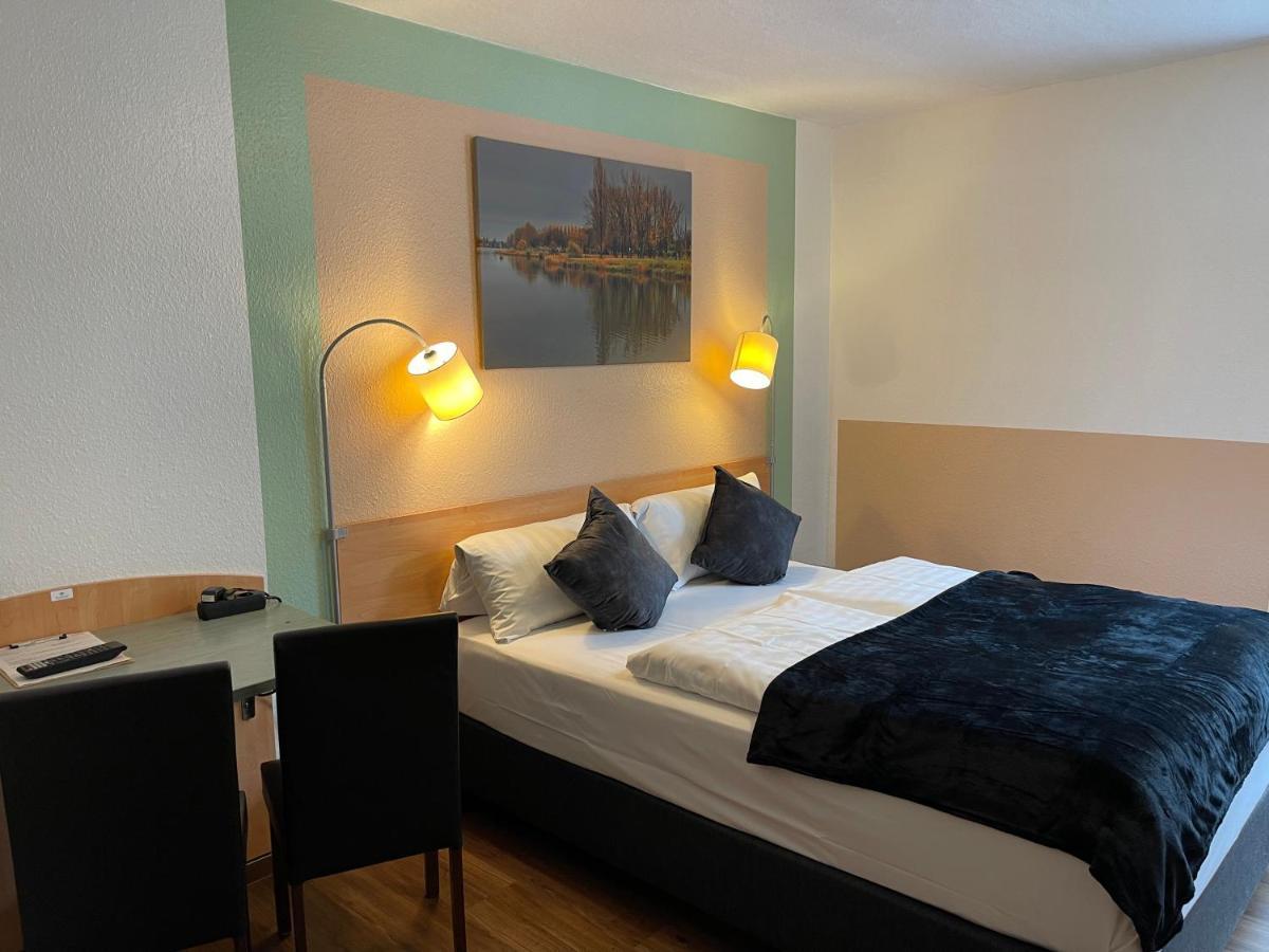 Residenz Hotel วุปปาทัล ภายนอก รูปภาพ